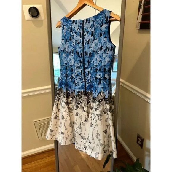 J Taylor Fit and Flare Blue and White Dress Size 10 - Picture 4 of 4